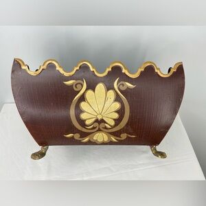 Tole Painted Planter Scalloped Upper Edge outlined inGold paint Claw Footed Base